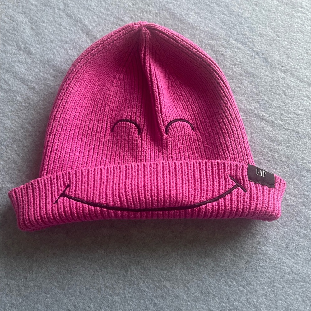 GAP Pink Knit Beanie Hat with Smiley Face - Picture 2 of 6